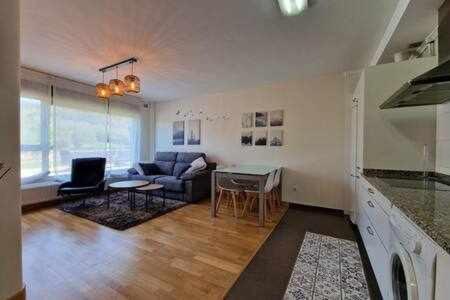 Apartamento Con Piscina Daire Llanes Dış mekan fotoğraf